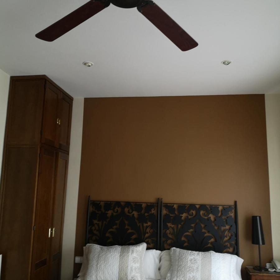 Hostal Plaza Segowia Zewnętrze zdjęcie