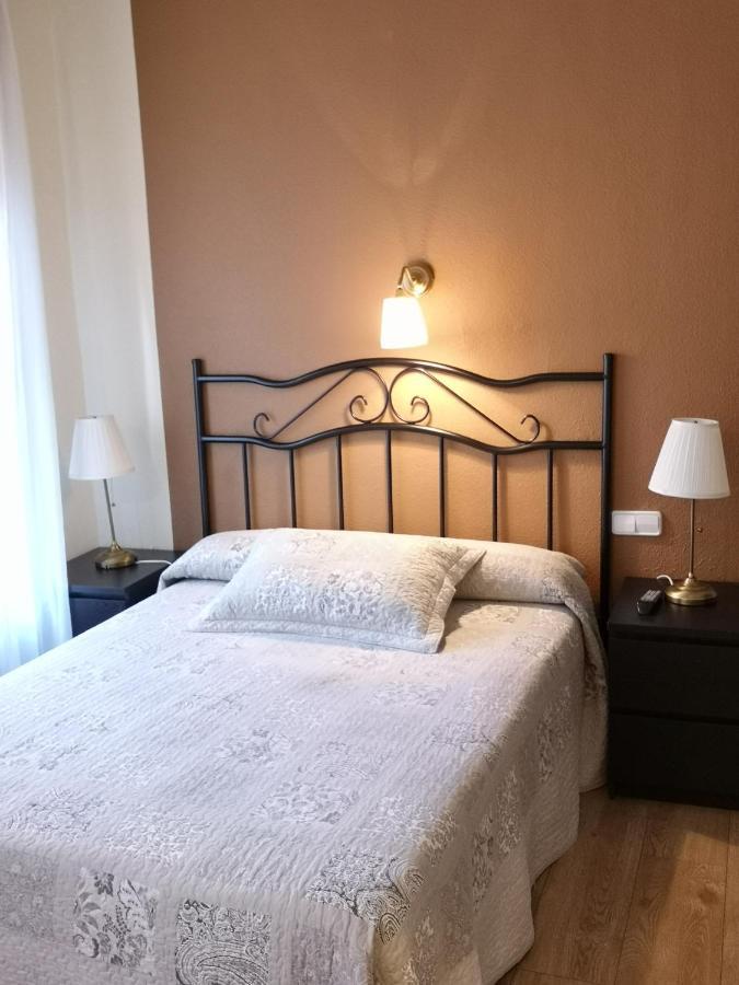 Hostal Plaza Segowia Zewnętrze zdjęcie